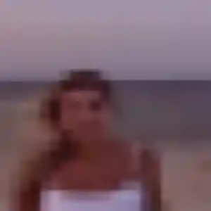 Celeste, 28 ans, en ligne à Parly pour une rencontre coquine