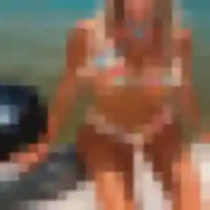 Gwendoline, 24 ans, connectée à Paulhaguet pour une rencontre coquine