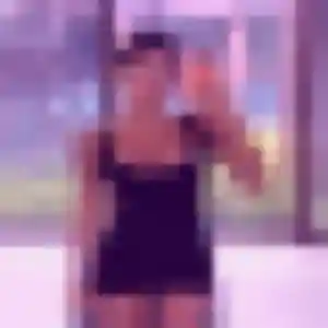 Helene (24 ans) à Perreux propose une rencontre aujourd'hui