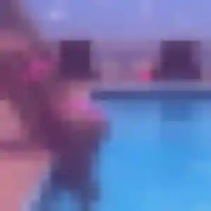 Photo de Azalee à Perrigny (32 ans) - plan cul gratuit