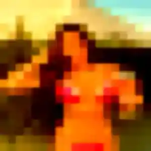 Oumaima (41 ans) à Peypin-d'Aigues cherche un plan cul aujourd'hui