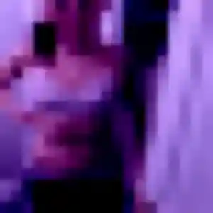 Rejoins Delphine, 27 ans à Pierrefitte-sur-Seine en privé