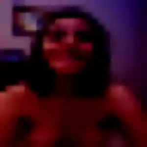 Découvre Gwenaelle, 34 ans à Pietracorbara en privé