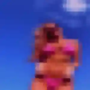 Delphine, 35 ans, disponible à Pinsac pour un plan cul