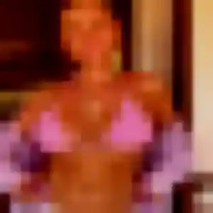 Julie de Plassac, 34 ans - plan cul sans prise de tête