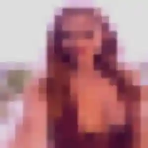 Belle Faustine, 30 ans à Pleugriffet - voir sa photo