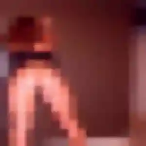 Photo de Sabrina à Plougasnou (27 ans) - plan cul discret