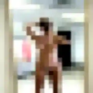 Olga, 35 ans, connectée à Plouguerneau pour une rencontre coquine