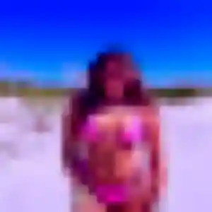 Charmante Bianca, 43 ans à Plouha - voir sa photo
