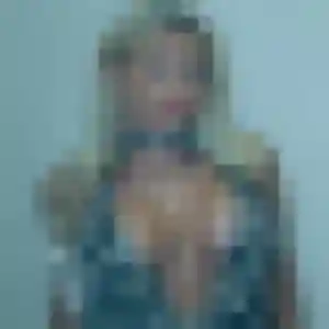 Photo privée de Anne-Laure, 24 ans à Plouhinec - rencontre coquine