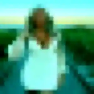 Julie de Ploulec'h, 33 ans - plan cul discret