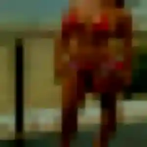 Photo exclusive de Florence, 44 ans à Poilly-lez-Gien - plan discret