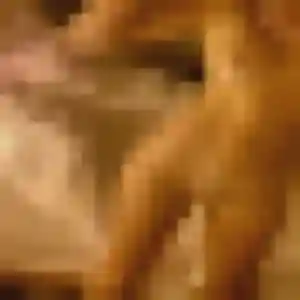 Adelaide (43 ans) à Pomérols attend une rencontre ce soir