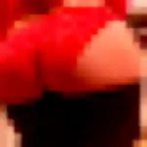 Photo de Faustine à Pont-Noyelles (42 ans) - plan cul anonyme