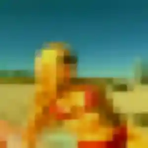 Rejoins Eglantine, 35 ans à Port-la-Nouvelle en privé