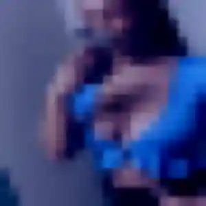 Anne, 38 ans, en ligne à Porte des Pierres Dorées pour une rencontre coquine