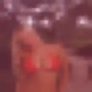 Nathalie, fille de 22 ans propose plan cul à Porte du Ried