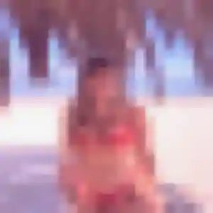 plan cul à Pouilly-les-Nonains : profil de Isabelle, 22 ans - accès libre