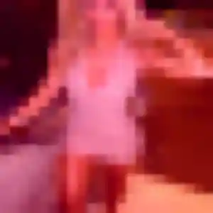Amandine, femme de 39 ans cherche plan cul à Poule-les-Écharmeaux
