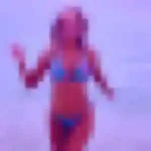 Photo de Rania à Pourcieux (37 ans) - plan cul sans inscription