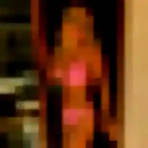 Solene, fille de 29 ans cherche plan cul à Pouzolles