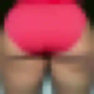Lucienne, 38 ans, connectée à Pouzols-Minervois pour un plan cul