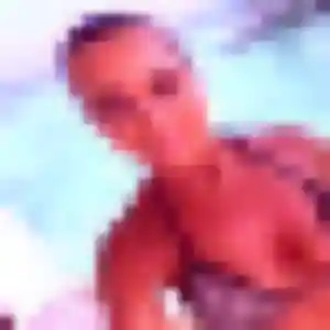 Photo privée de Regine, 40 ans à Puteaux - plan discret