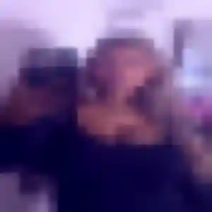 Photo exclusive de Benedicte, 28 ans à Raddon-et-Chapendu - rencontre coquine