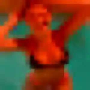 Elena, 36 ans, dispo pour plan cul à Rauville-la-Bigot