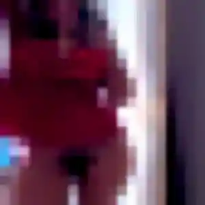 Photo de Claire à Redessan (32 ans) - plan cul anonyme
