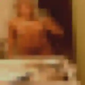 Jihane, 25 ans, en ligne à Réméréville pour une rencontre coquine