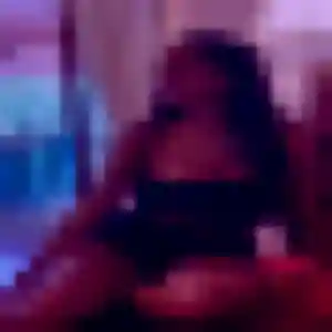 Contacte Lucie, 31 ans à Renazé en privé
