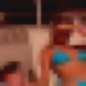 Leontine, femme de 36 ans propose plan cul à Rieupeyroux