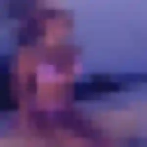 Belle Blandine, 29 ans à Ris - voir sa photo