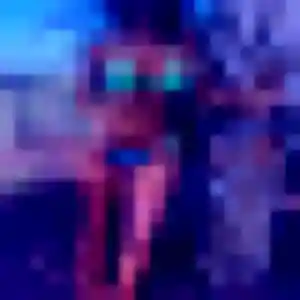 Frederique, 23 ans, connectée à Rocamadour pour une rencontre coquine