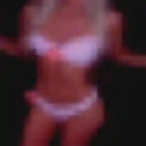 Daphne (33 ans) à Roche-la-Molière cherche un plan cul ce soir