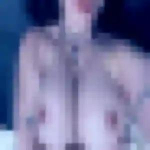 Noura, 32 ans, connectée à Rochefort-en-Yvelines pour une rencontre coquine