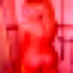 Eva, 38 ans, dispo pour plan cul à Rodelle