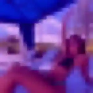 Rejoins Lucienne, 26 ans à Romegoux en t'inscrivant