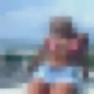 Ameline (22 ans) à Romenay propose une rencontre aujourd'hui