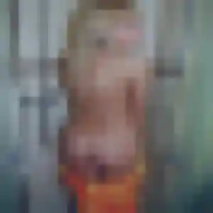 Naomi, fille de 34 ans cherche plan cul à Ronchamp