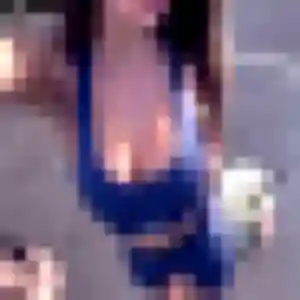 Urielle, 42 ans, en ligne à Rovon pour une rencontre coquine