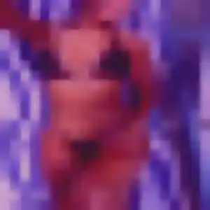 Rejoins Idalina, 24 ans à Saclas gratuitement
