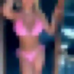 Corinne, fille de 33 ans propose plan cul à Sahurs