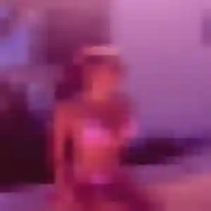 Barbara, femme de 26 ans cherche plan cul à Saint-Alban-les-Eaux