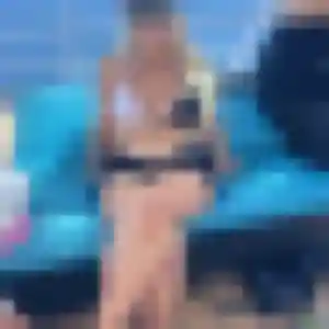 Juliette, 45 ans, connectée à Saint-Amand-sur-Sèvre pour une rencontre coquine
