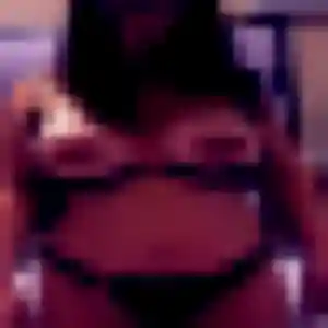 Ariane, fille de 36 ans cherche plan cul à Saint-André-de-Majencoules