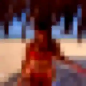 Charline, 36 ans, disponible à Saint-André-Goule-d'Oie pour un plan cul