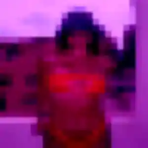 Solene, 31 ans, en ligne à Saint-André-sur-Vieux-Jonc pour un plan cul