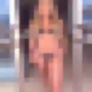 Vera, 22 ans, dispo pour plan cul à Saint-Aubin-de-Terregatte
